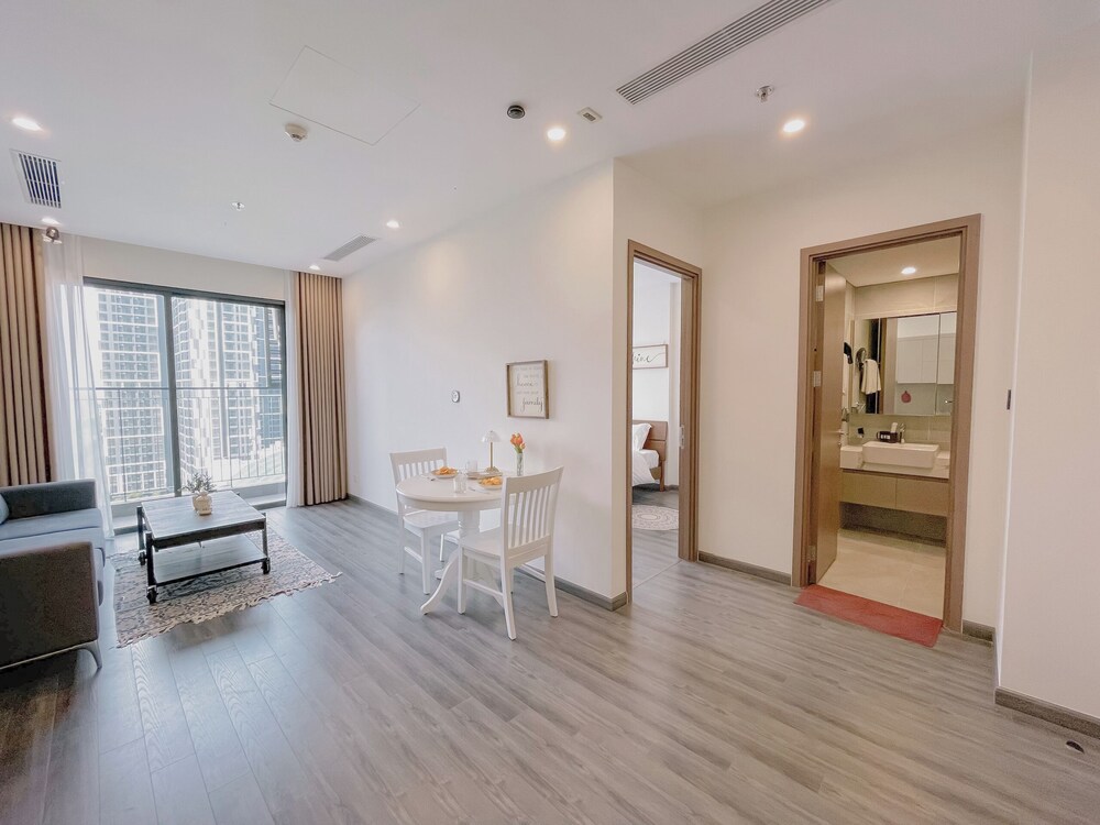 1BR 12FL-Vinhomes Ocean Park Ha Noi