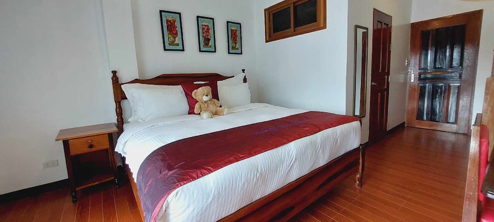 Doublegem Beach Resort and Hotel