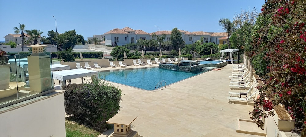 Hotel E Hotel Spa & Resort Cyprus