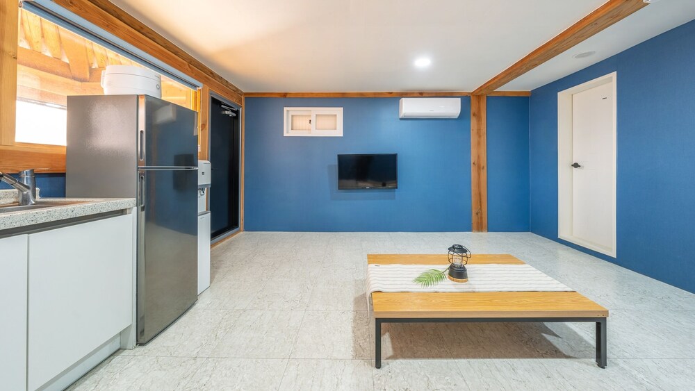 Gyeongju Aratteul Hanok Pet Pension