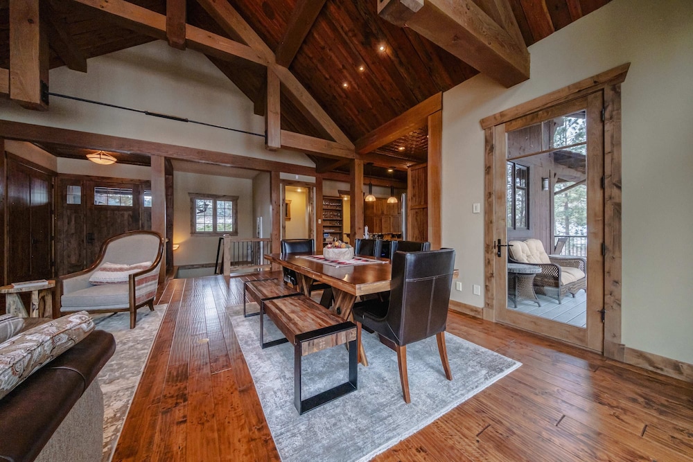 Wilderness Club Chalet