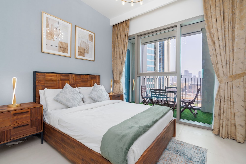 Lux BnB Downtown Views -II Burj Khalifa View photo 2