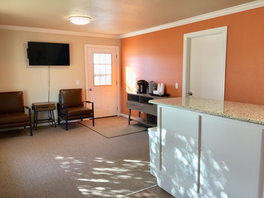 Woodward Vacations - Downtown Motel - Property Image 3