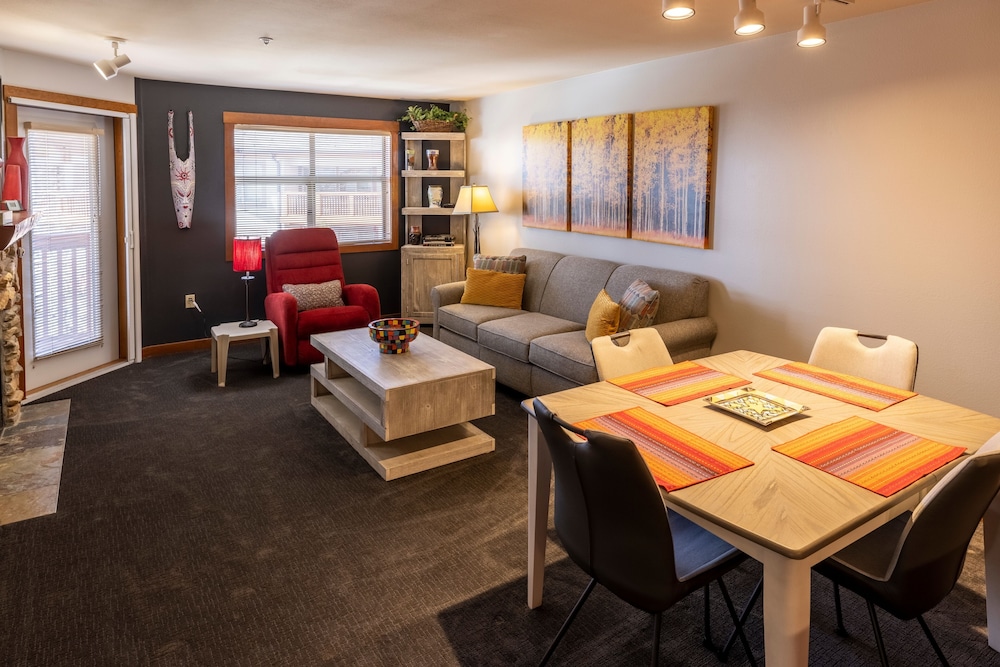 One Bedroom Condos at Powderhorn Lodge - Solitude UT