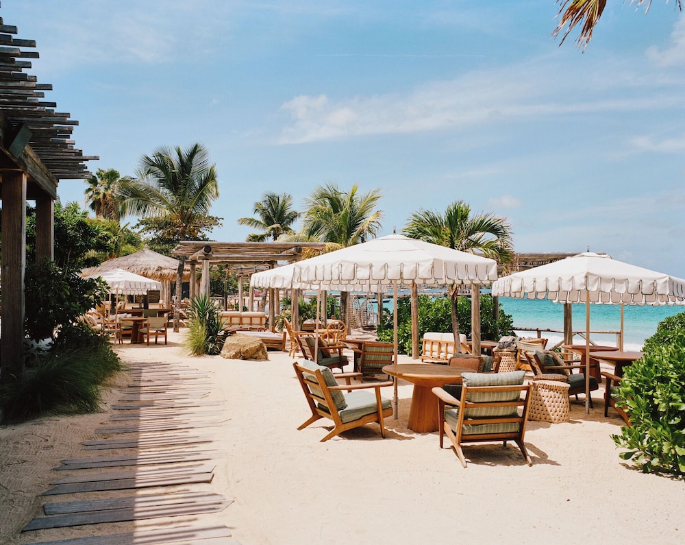 Soho Beach House Canouan