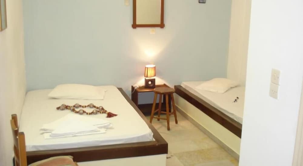 Pension Lagoudera