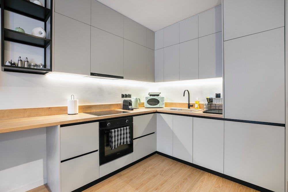 Avia Deluxe Studio- Athens Modern Escape