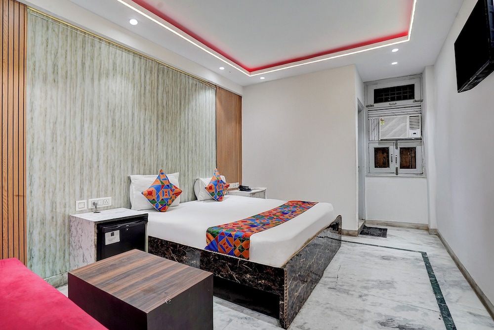 Fabhotel Red Leaf Stay