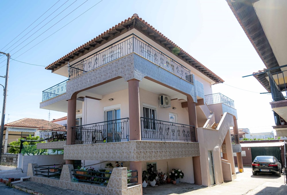 Liarmas House by Rentals Pro photo 4