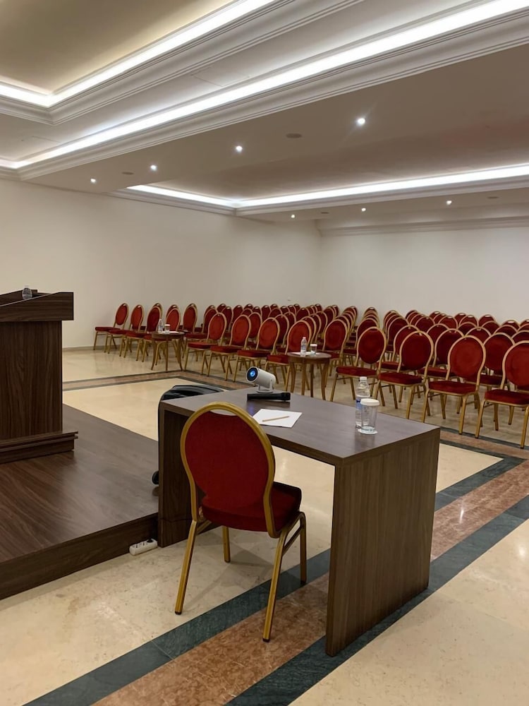 President Hotel