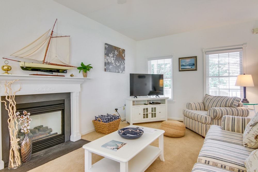 Nautical Family Home w/ Deck, Near Bethany Beach! view 4