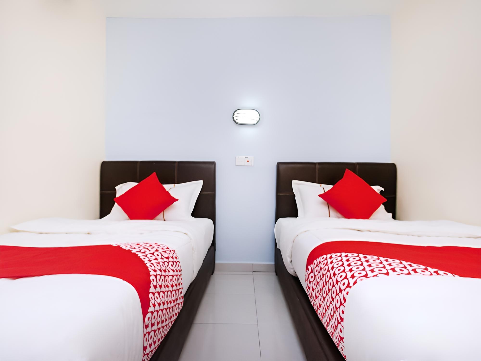Super OYO 494 EG Hotel