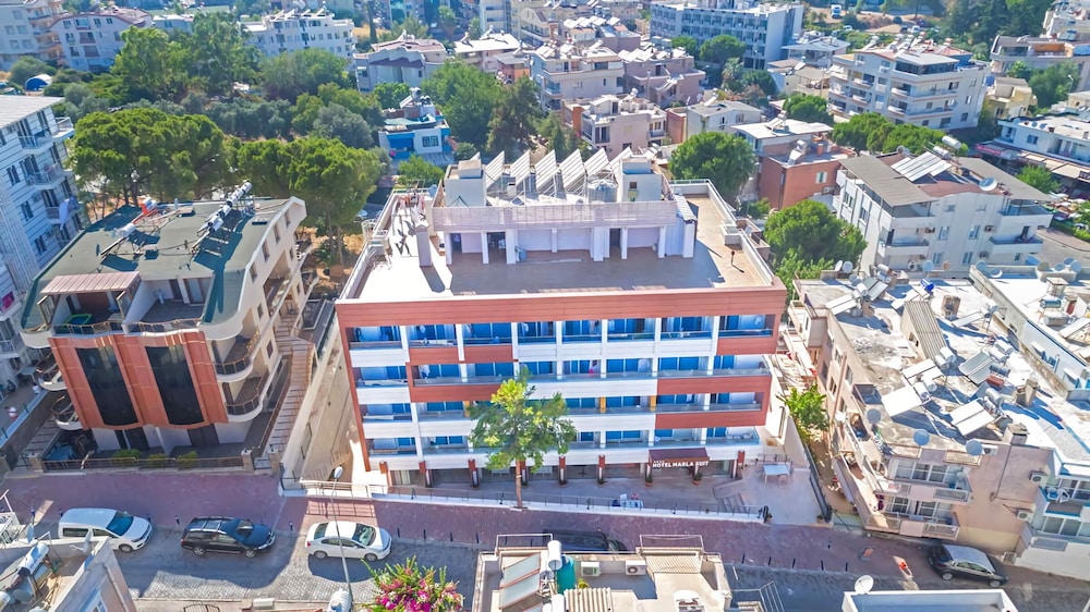 Hotel Marla Suite - Image 1