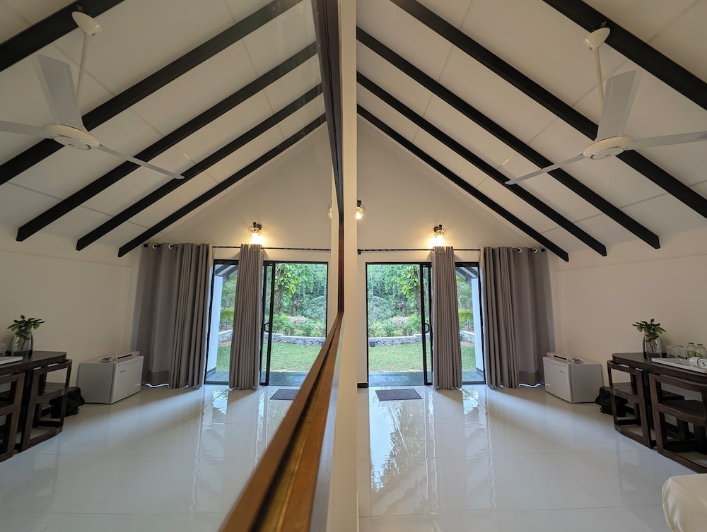 Nildiya Cottages