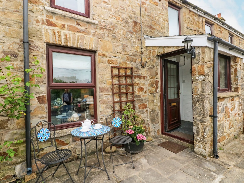 Dunnock Cottage