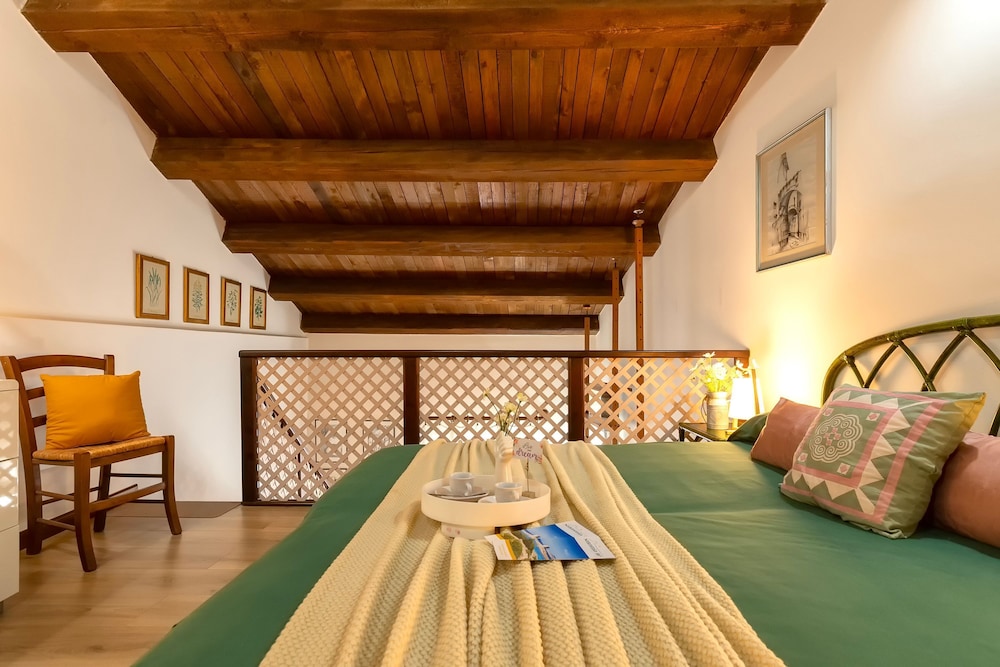 Sardinia Re - Loft Antica Italia