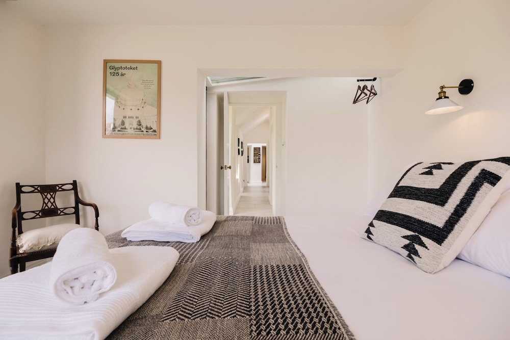 Historic 3 BD Cottage in the Cotswolds