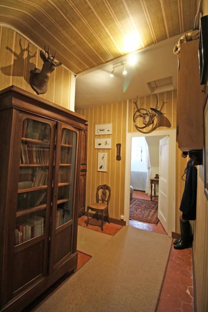 Photo 32