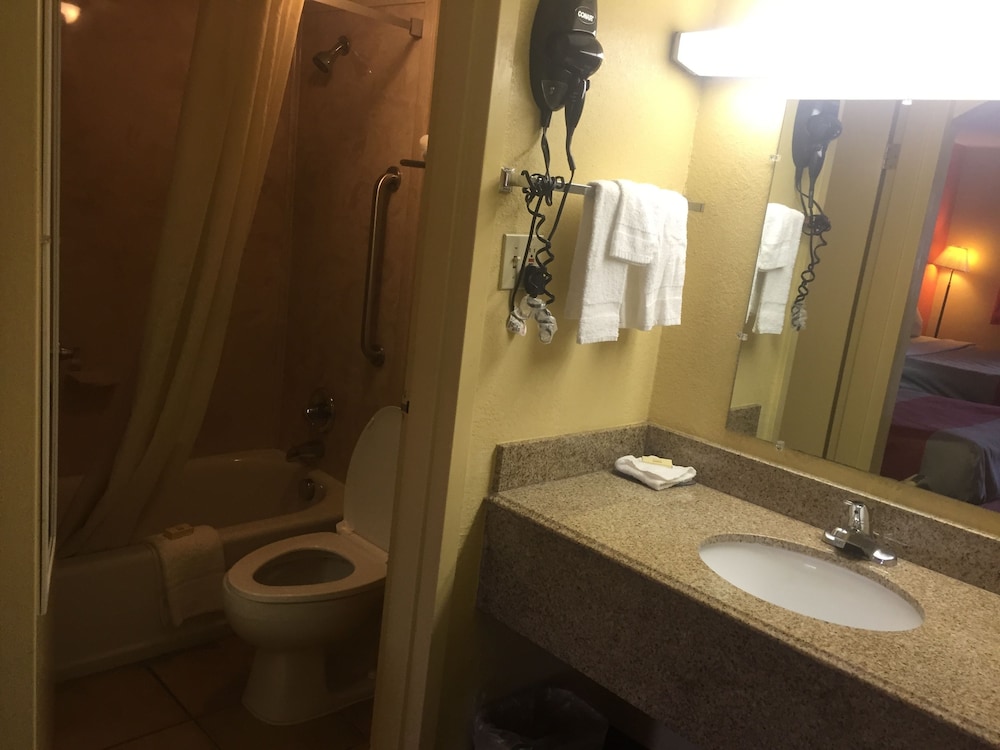 Photo 32
