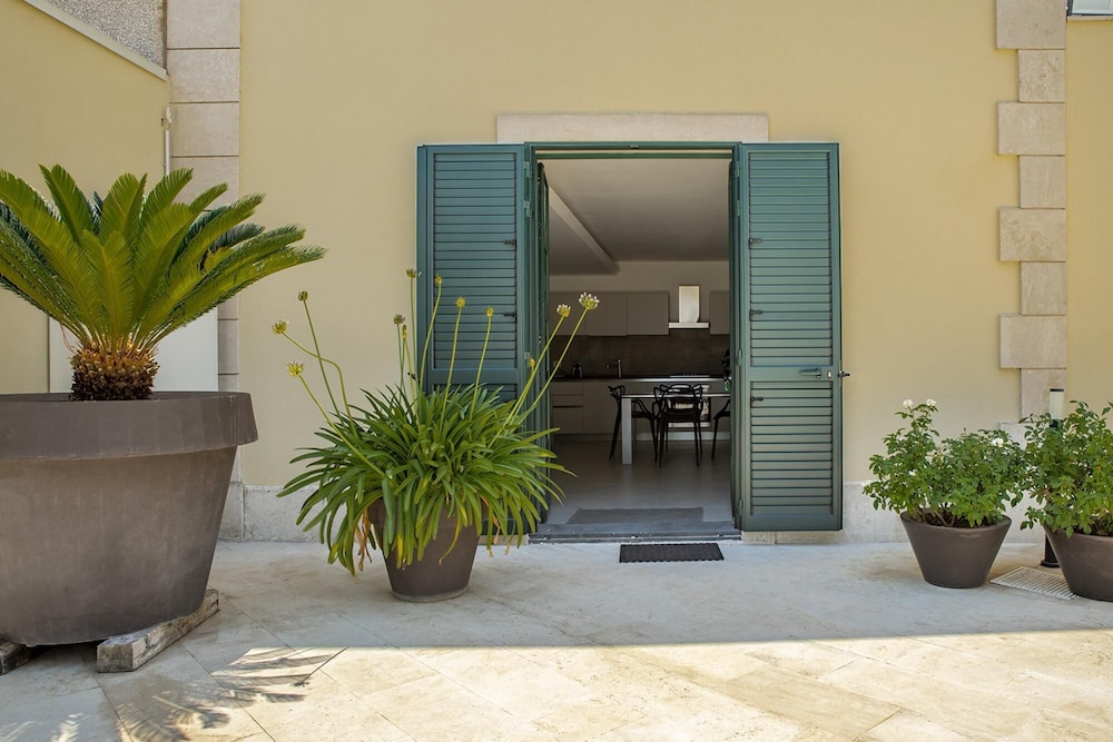 Appartamento Floridia con Giardino II by Wonderful Italy view 3