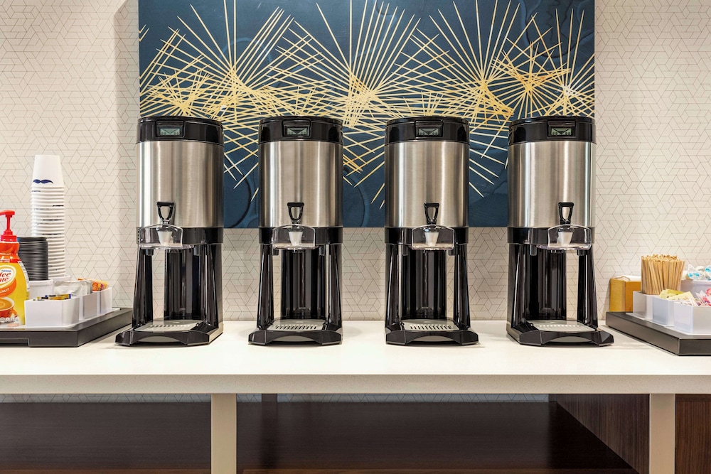 Hampton Inn  Suites Oroville - Property Image 8