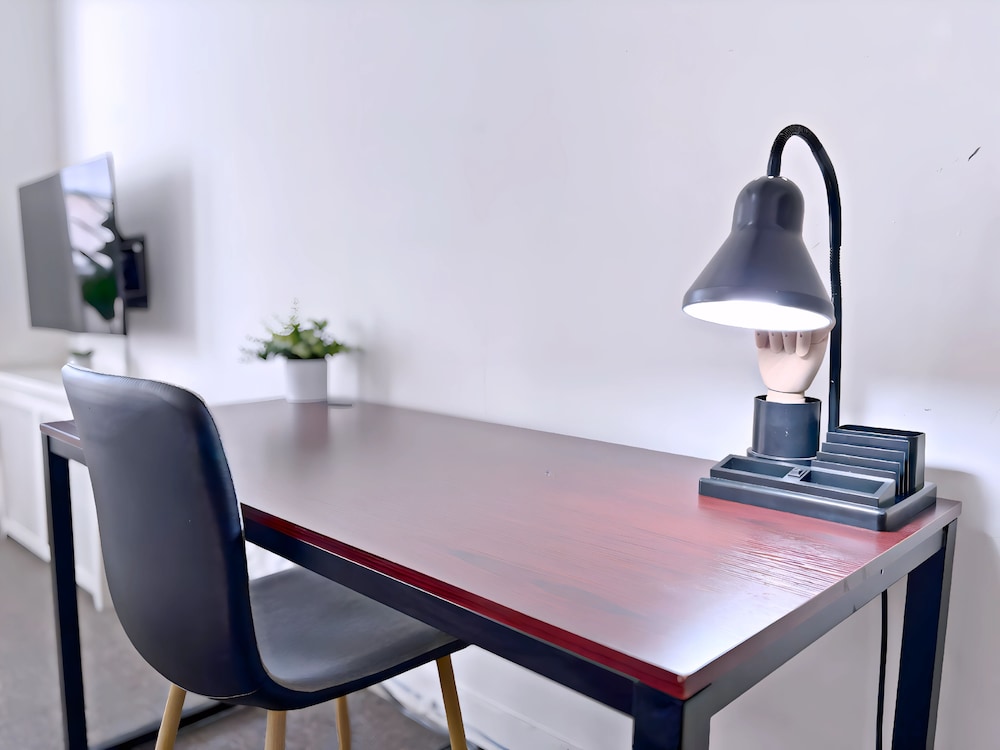 Vintage Studio in Gold Coast - SP 1205