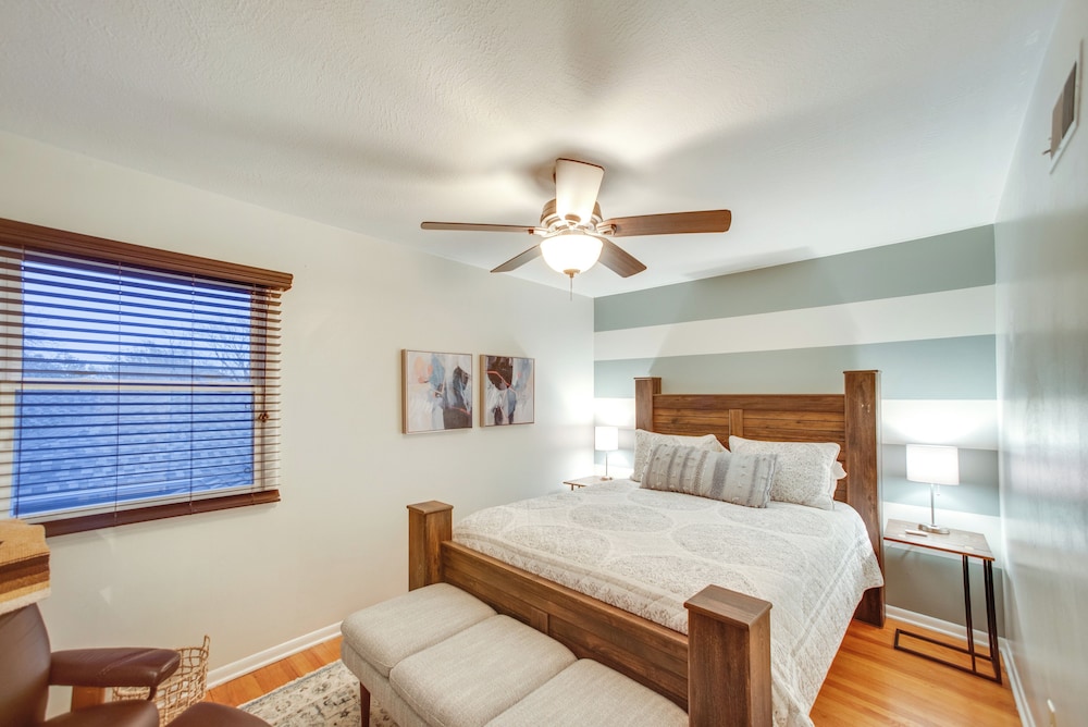 Omaha Vacations - Updated Omaha Home w/ Patio Private Yard! - Property Image 22