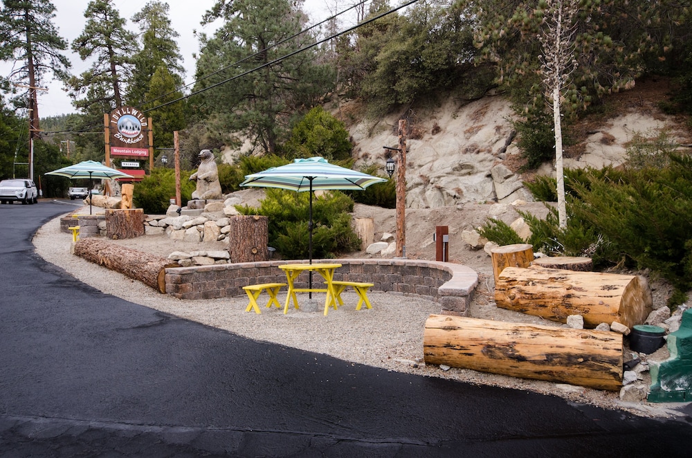 Idyllwild Bunkhouse
