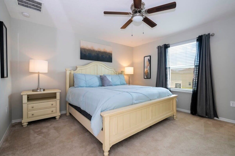 Stunning 3Bd Close to Disney at Fiesta Key 4764