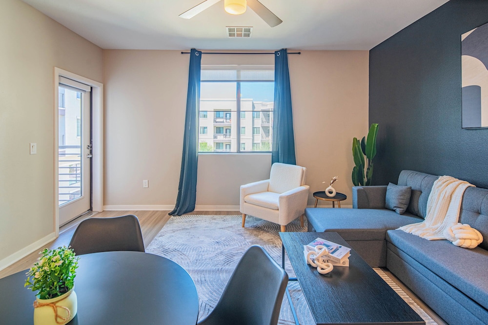 ROVE LIVING/KL - Alta North Central