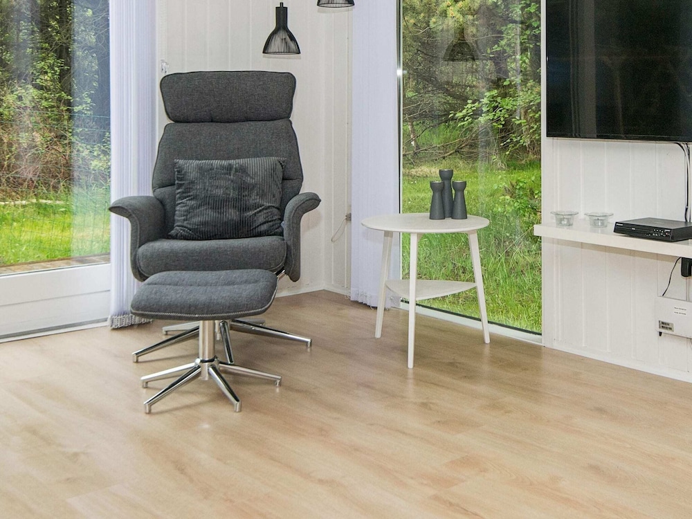 6 Person Holiday Home in Romo