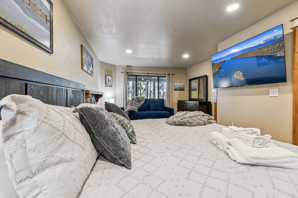 1192 Timber Lane 4 Bedroom Home