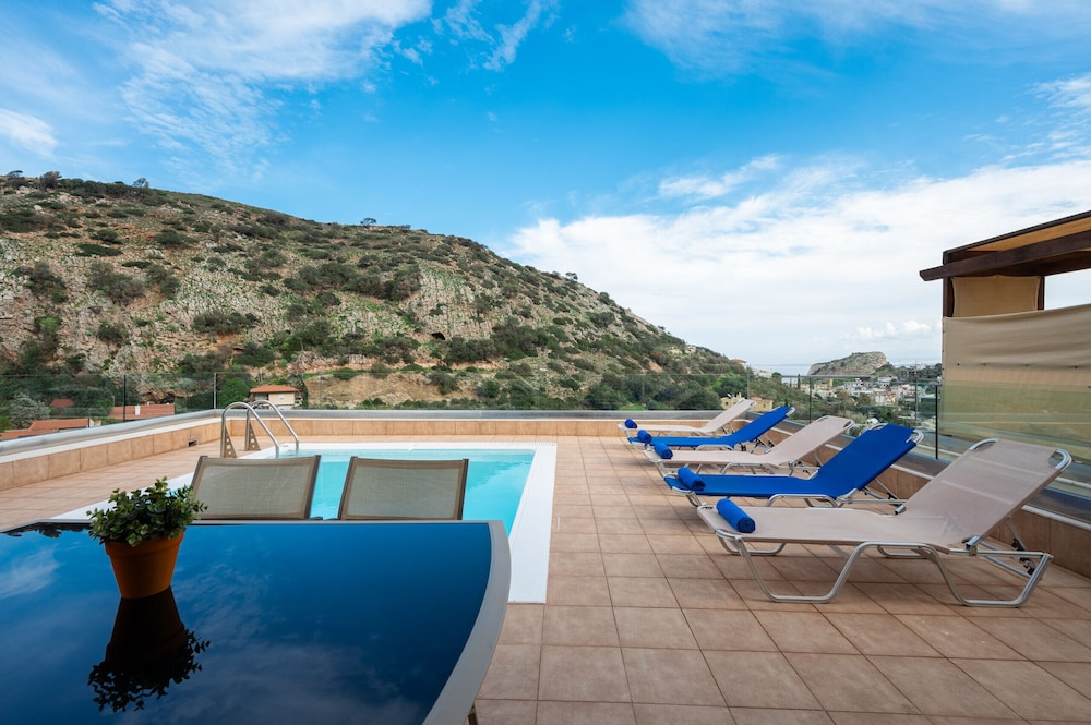Villa Nikos