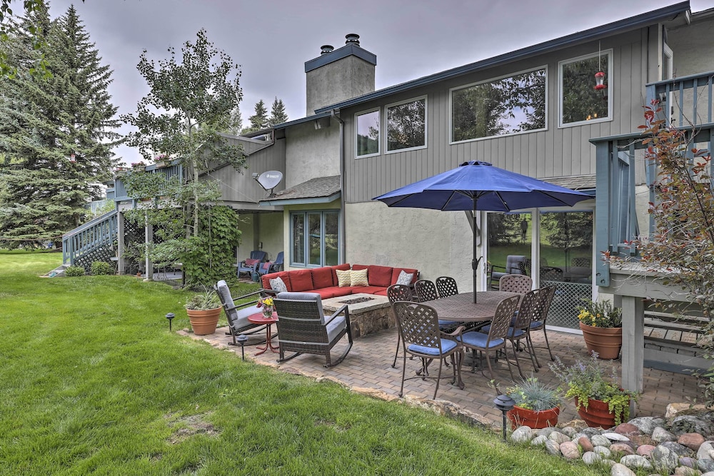 Modern Mountain Escape on Golf Course w/ Hot Tub! - Property Image 13