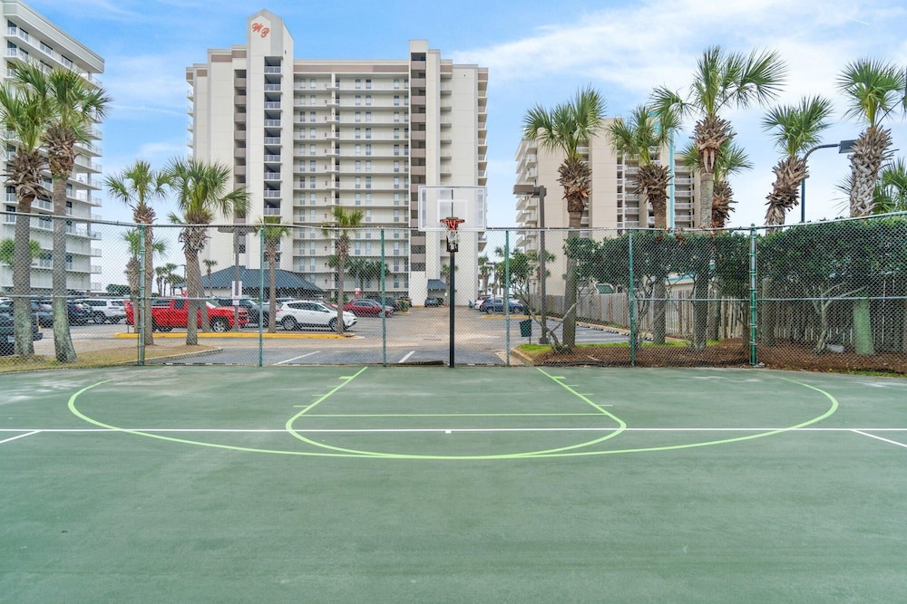 Windward Pointe 204 view 5