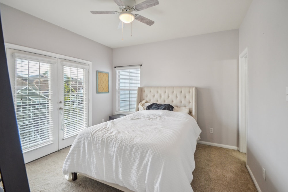 Stylish Houston Heights House 3 Bedroom Townhouse