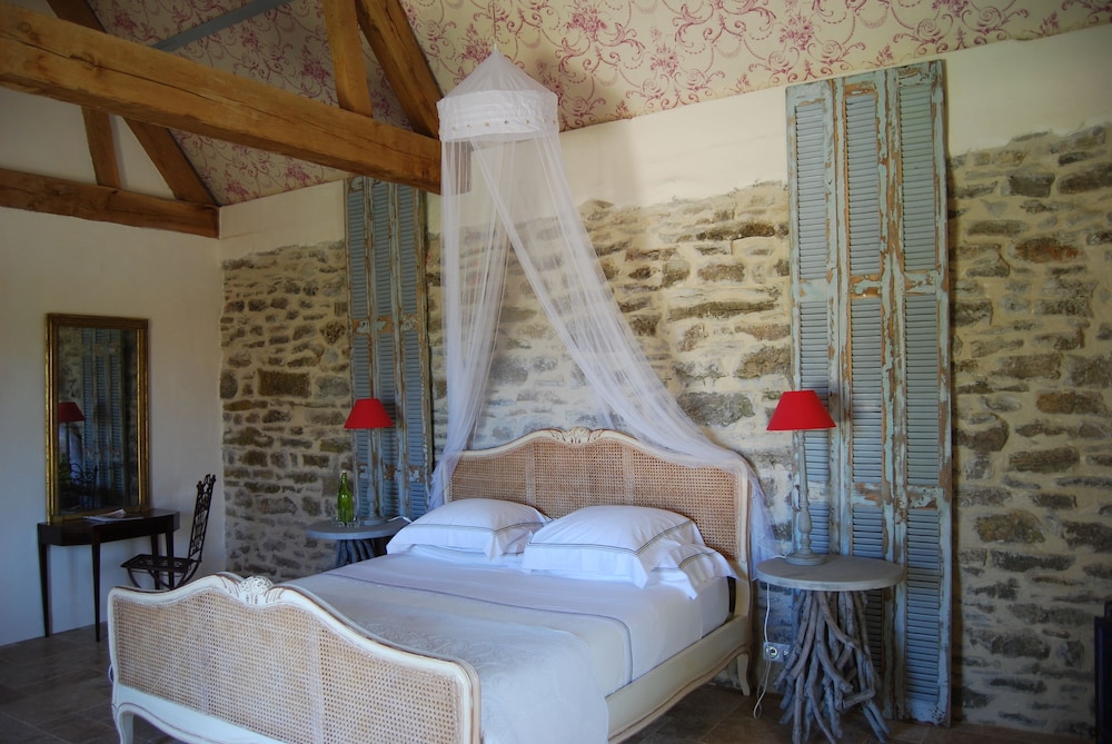 Mas de Garrigue view 3