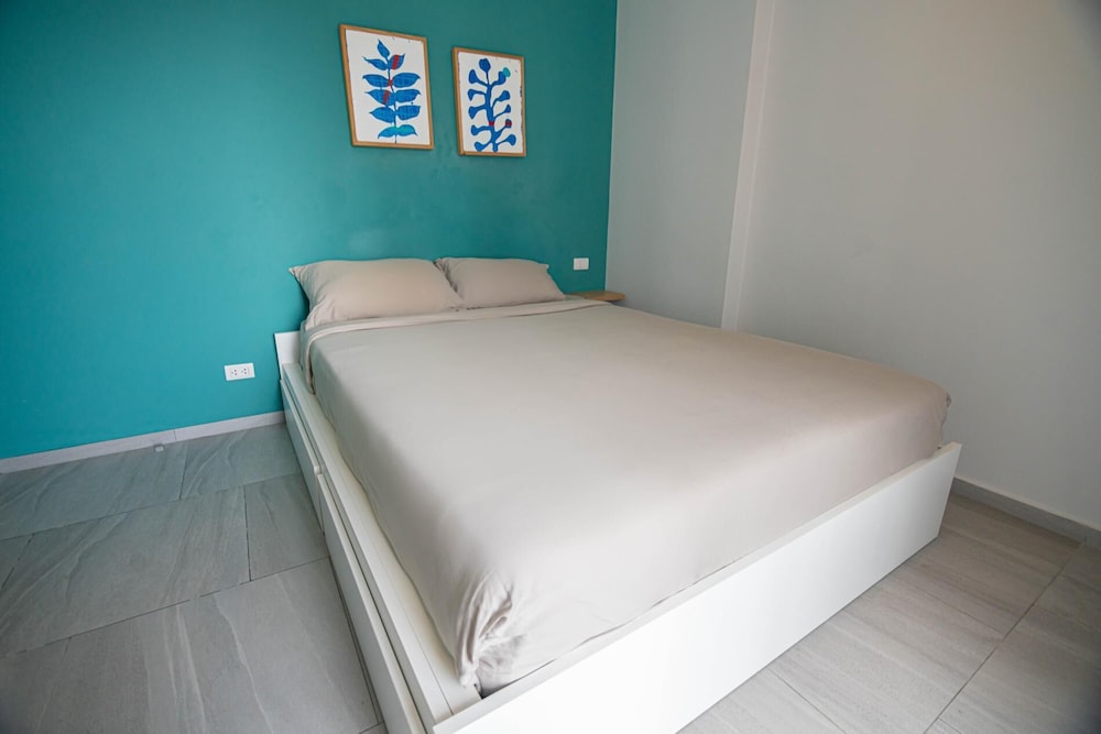 1BR Apartment near Villa Market  T2-423