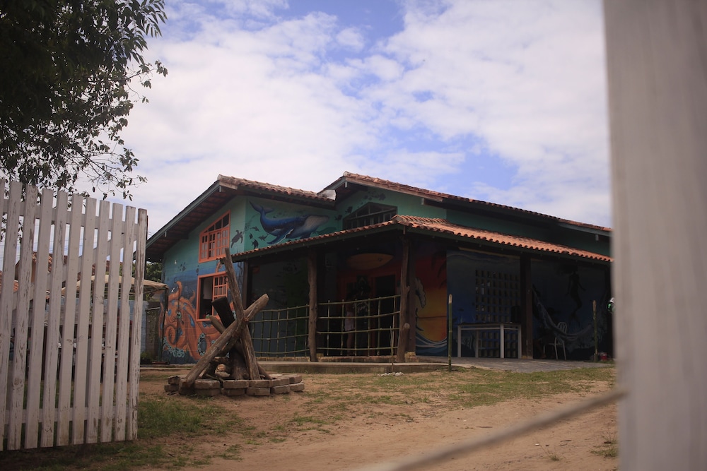 Off Ocean Hostel