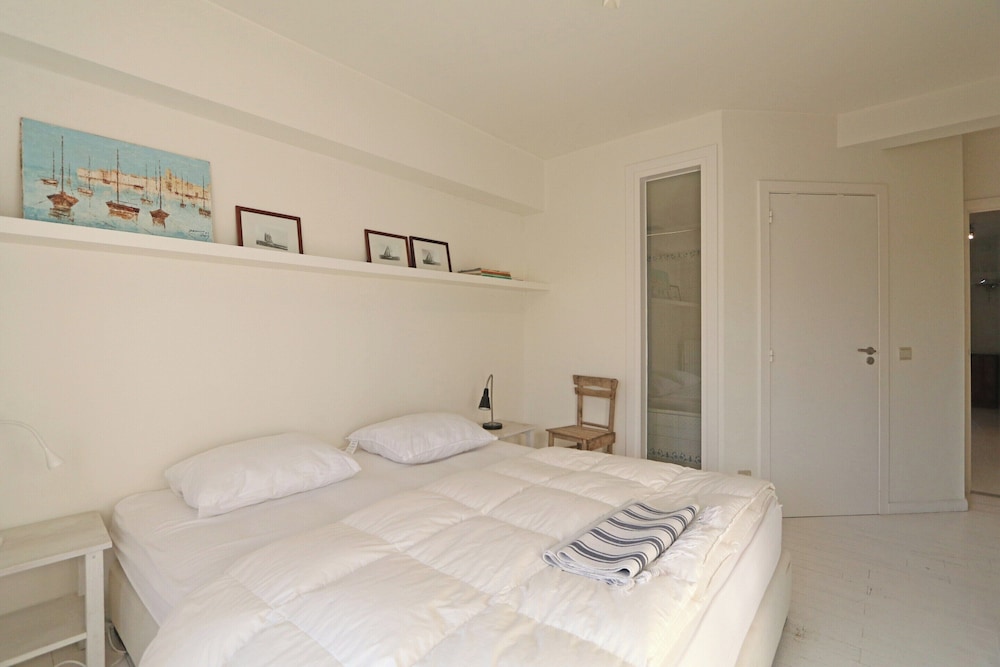 Apartment in Het Zoute Near the Beach