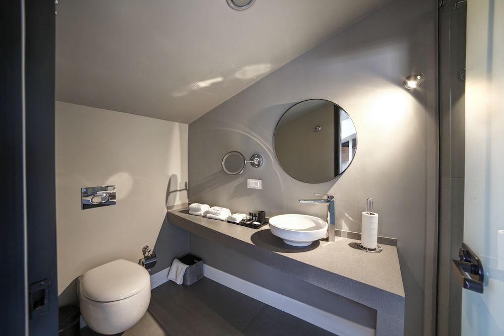 39 Kalamış Marina Oteli - Image 69