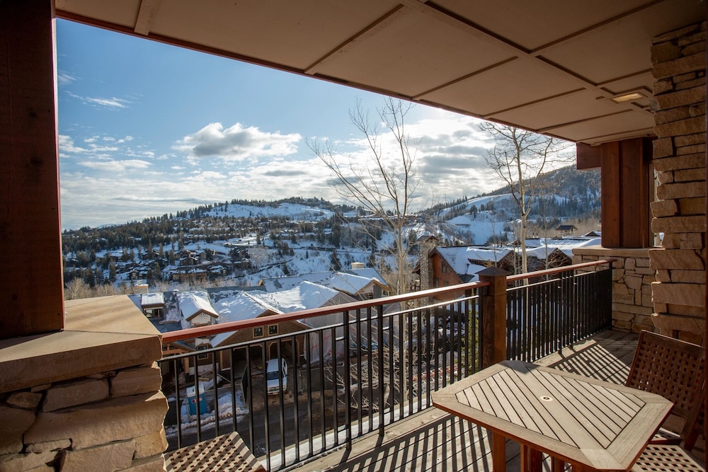 Shooting Star Lodge at Deer Valley Resort - Three Bedroom Residence #205 3 Condo