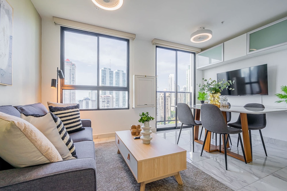 w Elegant 1BR w Bay View in Calle 50