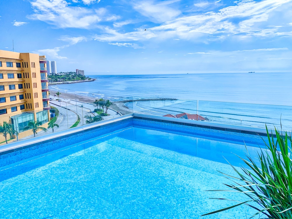 Boca del Rio Vacations - Hotel Plaza Sol - Property Image 12