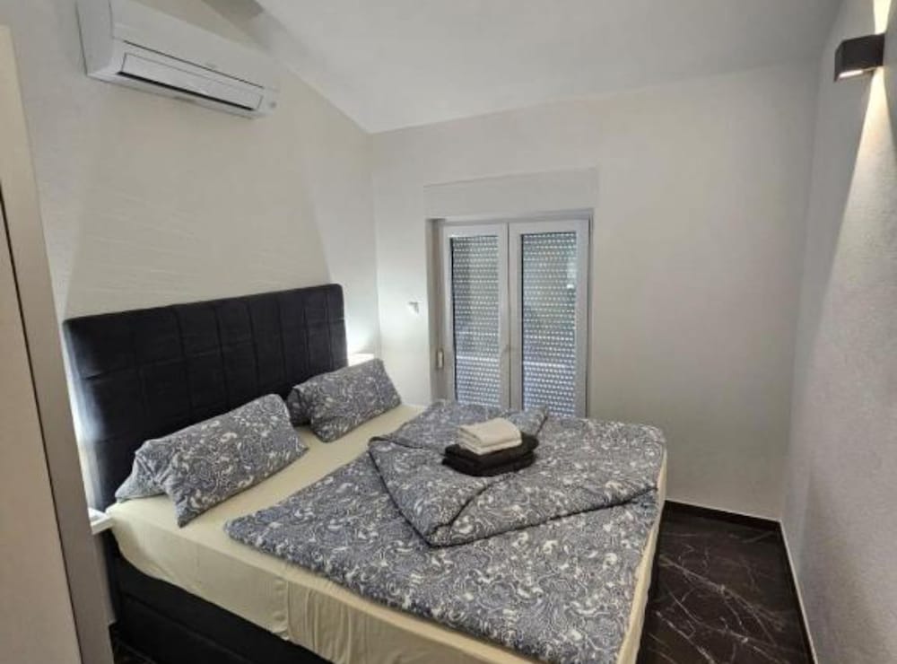 Spacious Villa With Outdoor Swimming Pool in Trogir