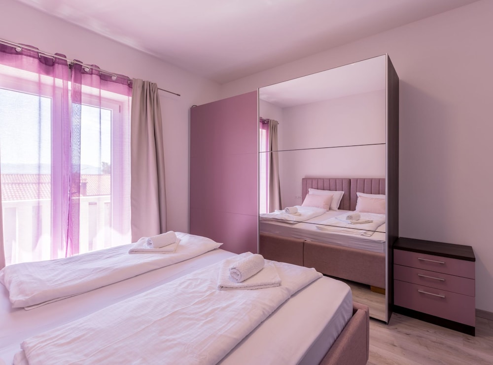 Adriatic Island Sea View Apartments