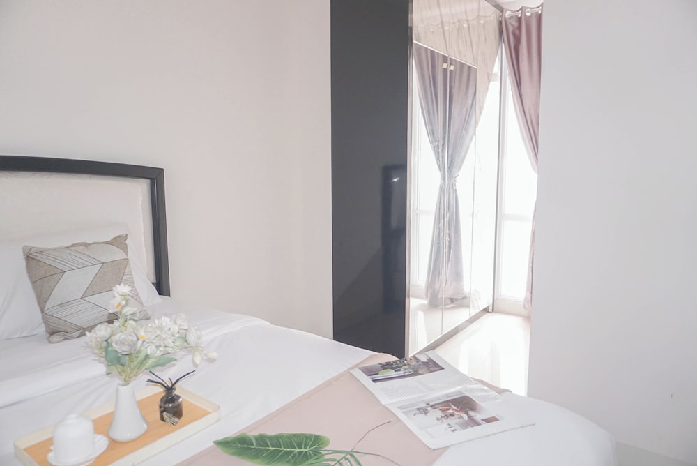 Cozy And Functional 2Br Apartment Vasanta Innopark