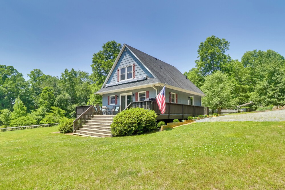 Waterfront, Deck: Peaceful Louisa Cottage Escape view 4