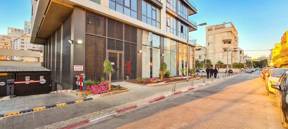 Hayarkon Royal in Tel Aviv-yafo
