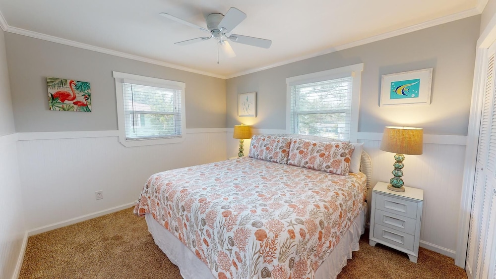The Island Star by Tybee Vacation Rentals